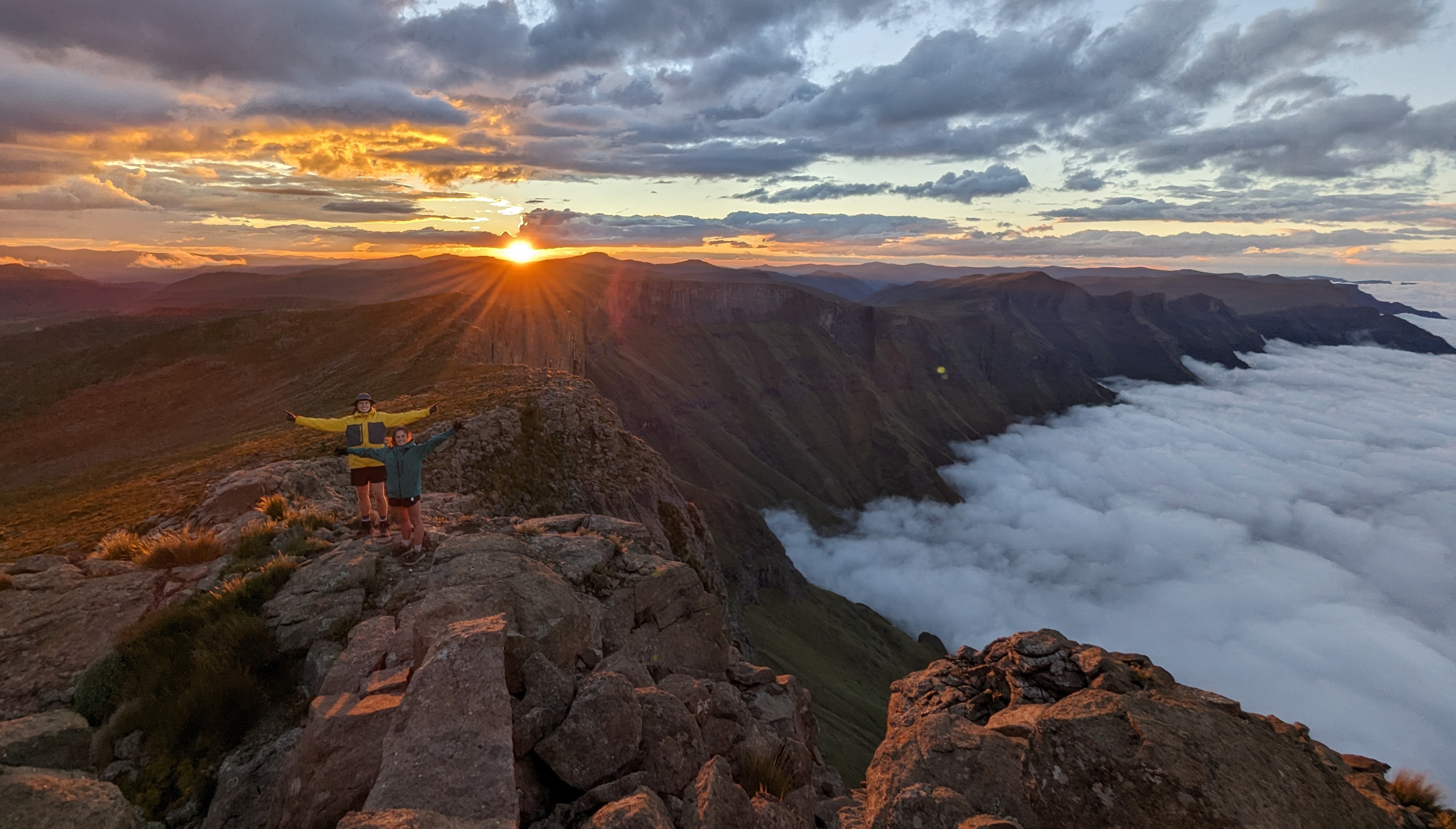 Drakensberg Background Image